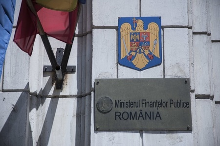 Rareş Bogdan: Cert este că românii vor primi bani în plus la pensii / Ministerul Finanţelor va prezenta în două-trei săptămâni proiecţia bugetară