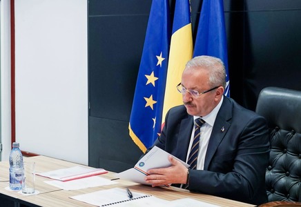 USR îl cheamă în Parlament pe Vasile Dîncu, la „Ora Guvernului”: Ministrul Apărării să explice declaraţiile prin care creează prejudicii României