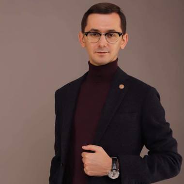 Deputatul PNL Pavel Popescu a depus o iniţiativă pentru oferirea unei donaţii de 3 milioane de euro din partea României, pentru consolidarea proiectului Victims of Communism Memorial în Washington DC
