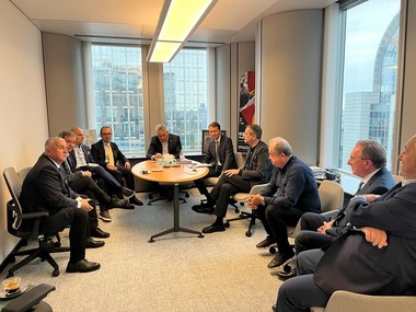 Ministrul de Interne şi europarlamentarii PNL, discuţii pe tema Schengen la Bruxelles  

 