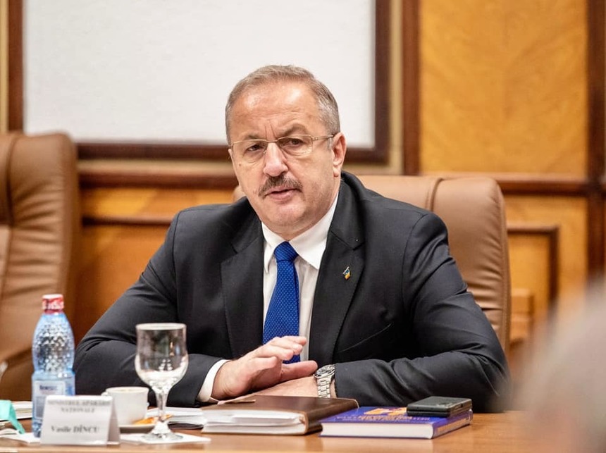 Camera Deputaţilor: Dezbaterea „Ora Guvernului” la care a fost invitat ministrul Vasile Dîncu, reprogramată pentru lunea viitoare