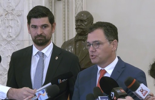 Proiect PSD-PNL, depus în Parlament: Banca Naţională a României, obligată să pună la dispoziţia consumatorilor un site internet cu acces gratuit unde sunt comparate comisioanele percepute de către prestatorii de servicii de plată