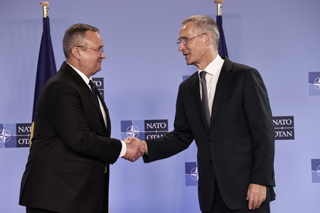 Nicolae Ciucă, după întâlnirea cu şeful NATO, Jens Stoltenberg: România rămâne pe deplin angajată în îndeplinirea tuturor obligaţiilor care îi revin, vom continua să fim un contribuitor responsabil / Am reiterat sprijinul pentru integrarea Ucrainei