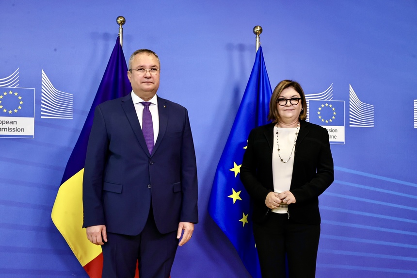 Nicolae Ciucă: Am discutat cu Adina Vălean continuarea bunei cooperări dintre Comisia Europeană şi România, pentru dezvoltarea infrastructurii de transport şi continuarea eforturilor de facilitare a tranzitului de cereale din Ucraina