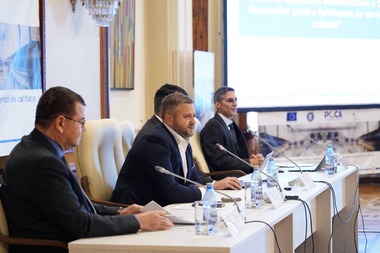 Cetăţenii vor putea accesa online serviciile publice oferite de Camera Deputaţilor 
