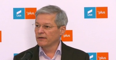 Cioloş: Sistemul de pensii e nesustenabil, avem încă muncă la negru pentru că mulţi oameni nu contribuie la stat pentru că nu au încredere în stat. Încrederea în stat nu se rezolvă cu şmecherii din astea, de dacă creştem cu 10 sau 12% pensiile
