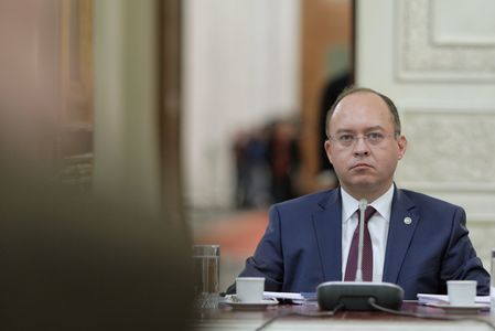 Ministrul Bogdan Aurescu va co-prezida, luni la Paris, cea de-a treia Conferinţă ministerială a Platformei de Sprijin pentru Republica Moldova