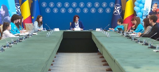 UPDATE Şedinţă de guvern susţinută de copii, la Palatul Victoria: Crearea unor camere prietenoase pentru audierea copiilor în tribunale, participarea copiilor la Summit-uri internaţionale, cabinete medicale în şcoli, printre proiectele propuse