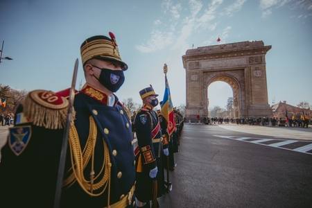 Guvernul a aprobat numărul de militari străini care vor participa la parada de Ziua Naţională