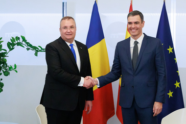 Nicolae Ciucă, despre românii din Spania: Suntem la a doua, chiar a treia generaţie în Spania, este o dovadă a faptului că au reuşit să se integreze, că încă nu şi-au pierdut identitatea românească şi merită să primească statut de dublă cetăţenie