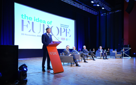 Klaus Iohannis, după participarea la simpozionul The Idea of Europe, organizat în Lituania: Este o oportunitate de a reflecta împreună, în aceste vremuri de provocări şi incertitudini fără precedent, asupra ideii de Europa