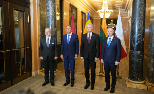 Declaraţie comună semnată de preşedinţii României, Letoniei, Lituaniei şi Poloniei, privind securitatea regională şi integrarea europeană