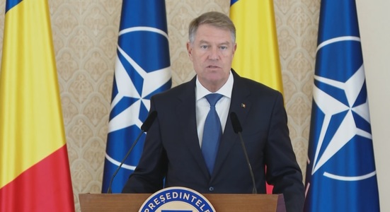 Iohannis: România va continua să aducă o contribuţie substanţială la apărarea colectivă a NATO şi la consolidarea capabilităţilor Alianţei, acţionând, în continuare, ca furnizor de securitate şi stabilitate în regiune