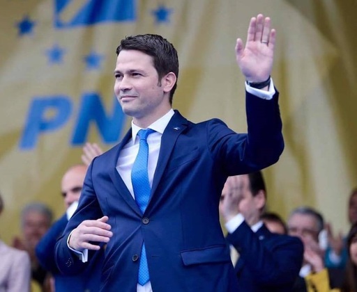 Sighiartău (PNL): Dacă asta aşteaptă domnul Ciolacu, să ajungă prim-ministru,  să ducă deficitul la 10% şi să cumpere ca Dragnea primari, se înşeală că lucrurile vor rămâne aşa, după Crăciun discutăm / E clar că noi în 2024 mergem la luptă cu PSD