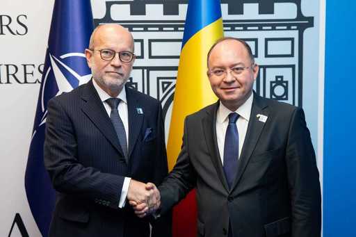 Ministrul Bogdan Aurescu a discutat cu omologul din Slovacia despre dezvoltarea relaţiilor economice  şi despre gestionarea efectelor negative multiple ale agresiunii ilegale a Rusiei împotriva Ucrainei