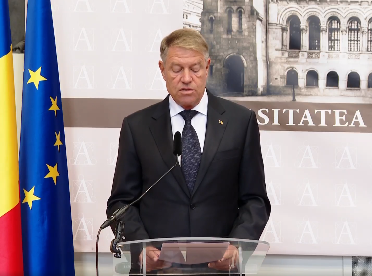 Preşedintele Klaus Iohannis a urat ”La mulţi ani!” României de Ziua Naţională - VIDEO