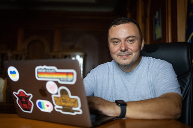 Cătălin Teniţă (REPER): Guvernul Republicii Populare Chineze şi ministrul de interne Lucian Bode datorează explicaţii pentru acuzele grave privind existenţa pe teritoriul României a unor secţii de poliţie politică, girate de către Beijing

