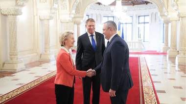 UPDATE - Iohannis i-a mulţumit lui von der Leyen pentru ajutorul în chestiunea Schengen: Din păcate, n-am ajuns încă la linia de sosire / Von der Leyen: Voi lucra neobosit pentru a găsi o soluţie anul viitor / Mesajul premierului