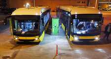 Timişoara: Au sosit primele două autobuze electrice din lotul celor 44 cumpărate cu bani europeni de Ministerul Dezvoltării

