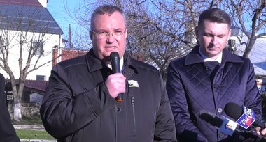 Liderul PNL Nicolae Ciucă, la comemorarea a 89 de ani de la moartea lui I. G. Duca: Este important să reuşim să păstrăm solidaritatea şi unitatea, şi prin noi înşine, aşa cum e deviza PNL, să facem ce trebuie pentru cetăţenii români - VIDEO