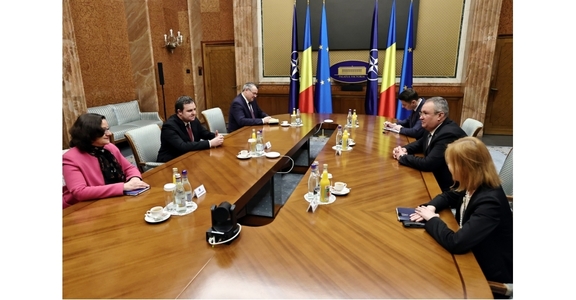 Premierul Ciucă, întâlnire cu ambasadorii Cehiei şi Slovaciei / Discuţii despre  separarea reprezentării minorităţilor cehe şi slovace din România în două entităţi distincte, cu statute proprii de funcţionare