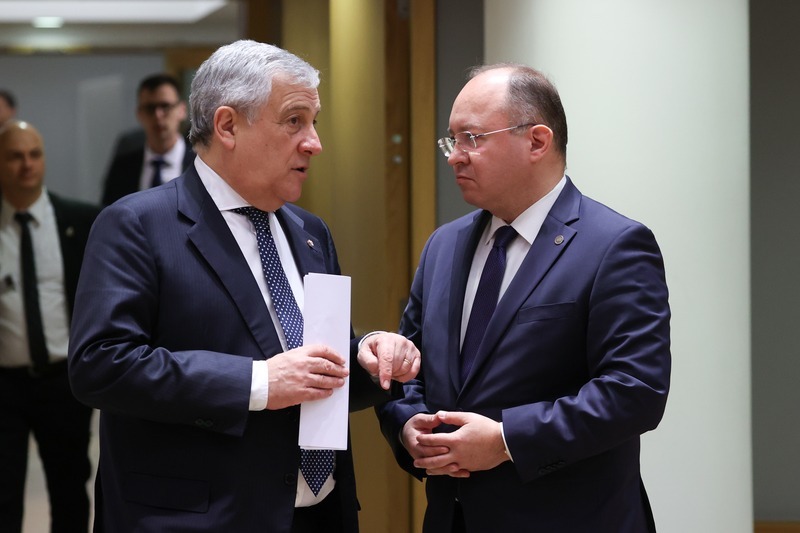 Bogdan Aurescu, întrevedere cu omologul italian Antonio Tajani, înaintea participării la reuniunea CAE / Ministrul Tajani a reiterat sprijinul Italiei pentru aderarea României la Schengen
