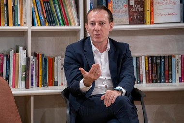 Florin Cîţu, reacţie către PSD: Eu vă garantez că putem din nou să reducem taxele pe muncă şi fără să crească alte taxe / Marcele, îţi iei gaşca şi plecaţi acasă dacă îţi arăt că se poate?
