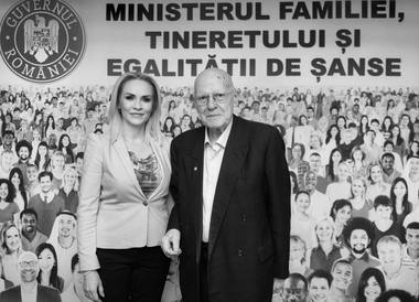 Firea: Academicianul Răzvan Theodorescu a fost mereu un susţinător al drepturilor femeilor şi egalităţii de şanse între femei şi bărbaţi. Îi mulţumesc pentru implicarea sa