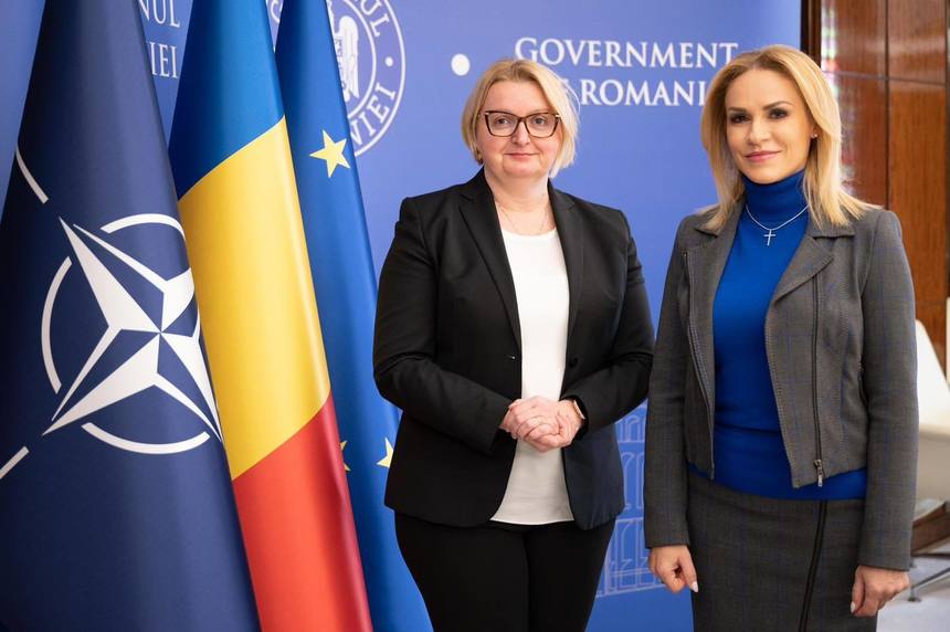 Firea anunţă că a discutat cu reprezentanţi ai Comisiei Europene despre Planul de Acţiune privind implementarea Garanţiei pentru copii, pentru reducerea numărului de copii afectaţi de sărăcie şi excluziune/ Documentul urmează a fi aprobat de Guvern