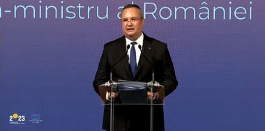 Ciucă, la deschiderea Capitalei Europene a Culturii: Sunt convins că Timişoara va continua modelul Sibiului şi va străluci/ Timişoara, oraşul-punte între comunităţile culturale din Europa, care emană neîncetat vibraţii de cooperare, dialog şi creativitate