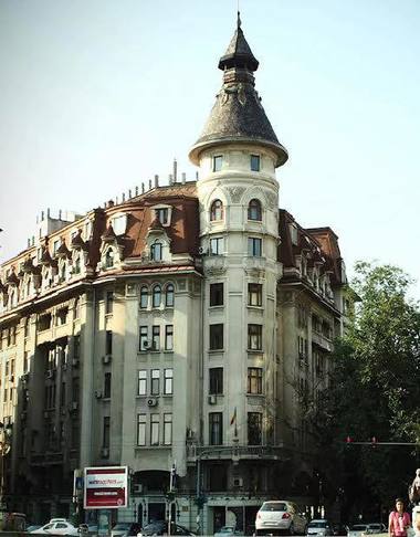Primarul general al Capitalei anunţă că Teatrul Bulandra va fi consolidat şi restaurat cu finanţare din PNRR