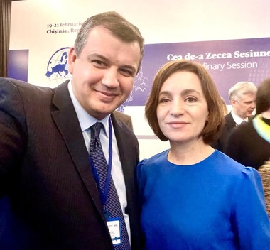 Eugen Tomac, la Chişinău: Am venit pentru a-i asigura pe românii de pe această parte a Prutului că suntem alături de ei / Este obligaţia noastră să fim solidari şi să susţinem cu toată forţa acest ţinut românesc continuu hărţuit de urmaşii lui Stalin