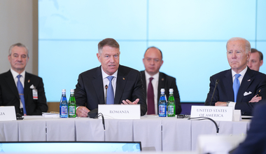 Klaus Iohannis, la Forumul B9 de la Varşovia: Noi, liderii de pe Flancul estic, avem datoria de a arăta fermitate în apărarea păcii şi să continuăm să dovedim fermitate în îndeplinirea angajamentelor de sprijin pentru Ucraina