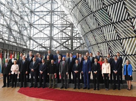UPDATE - Declaraţie a Consiliului European: Nicio ţară nu are dreptul să îşi invadeze vecinul / Vom continua să acţionăm cu fermitate şi în deplină solidaritate cu Ucraina / Ucraina, parte din familia europeană / Declaraţia lui Iohannis

