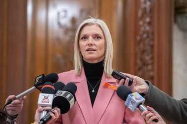 Alina Gorghiu: Pentru Ucraina, va fi un proces de reconstrucţie greu, dar România susţine ferm un principiu: ucrainenii merită să trăiască în pace şi să îşi decidă singuri propriul destin