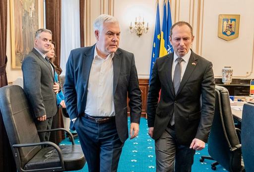 Angel Tîlvăr, discuţii cu ambasadorul Turciei la Bucureşti: MApN va continua să sprijine poporul turc, în functie de nevoile curente şi în spiritul bunelor relaţii de cooperare şi prietenie