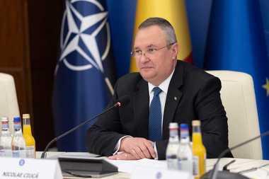 Ciucă: România are potenţialul de a deveni centrul producţiei europene de materiale necesare energiei regenerabile