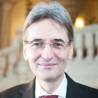 Leonard Orban, numit membru al Consiliului de Administraţie al Institutului European din România, printr-o decizie a premierului Nicolae Ciucă


