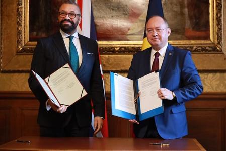 Ministrul de Externe Bogdan Aurescu şi omologul britanic au semnat un document care actualizează Parteneriatul Strategic dintre România şi Marea Britanie