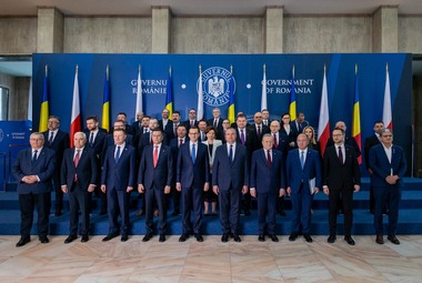 Nicolae Ciucă, către premierul Poloniei: Continuăm să ne bazăm pe mesaje şi demersuri din partea guvernului dumneavoastră, astfel încât procesul de extindere a Spaţiului Schengen să rămână pe agenda de priorităţi a Uniunii Europene pentru acest an