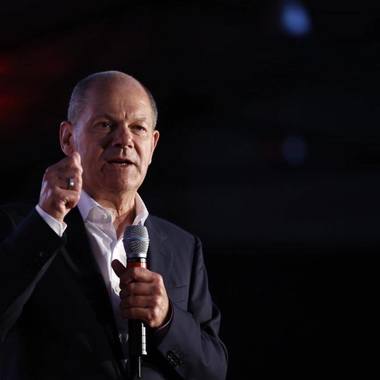 Cancelarul Olaf Scholz, vizită oficială în România / Întâlniri cu preşedintele Klaus Iohannis şi premierul Nicolae Ciucă / Discuţii la Palatul Cotroceni cu Maia Sandu / Se va vorbi despre situaţia de securitate şi ajutorul pentru Republica Moldova

