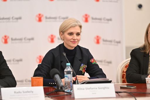 Alina Gorghiu: Este binevenită propunerea de înfiinţare, la nivelul Parlamentului, a unei Comisii parlamentare comune pentru drepturile copiilor / Realitatea arată că sunt prea mulţi tineri, copii, care nu-şi cunosc drepturile!