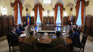 Membrii CSAT au decis dezvoltarea aviaţiei militare a României / Modernizarea Forţelor Aeriene Militare va continua prin achiziţionarea de avioane de ultimă generaţie F-35