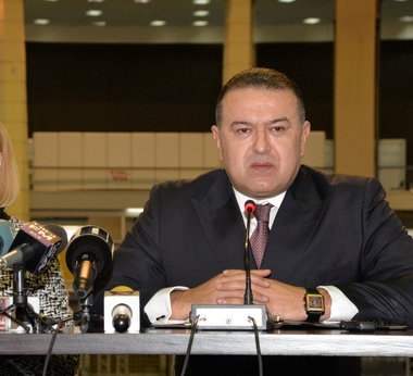 Daraban, întrebat când s-ar putea face reorganizarea administrativă:  Se poate realiza prin blitzkrieg/ Blitzkrieg înseamnă asumare guvernamentală/ Să apară un premier la tribuna Parlamentului să îşi asume această nouă lege
