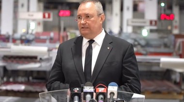 Premierul Ciucă, despre interzicerea cumulului pensie-salariu: În momentul în care vom avea o astfel de lege aprobată, cu certitudine voi renunţa la una dintre ele, e o problemă personală - VIDEO