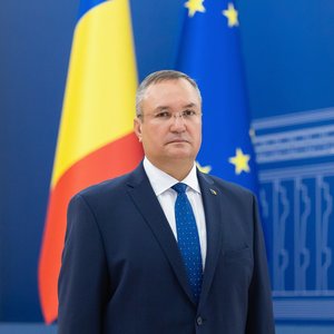 Nicolae Ciucă, la 18 ani de la semnarea Tratatului de aderare la UE: Marcăm astăzi formal ajungerea României la maturitatea europeană / România a ales irevocabil calea prosperităţii şi stabilităţii