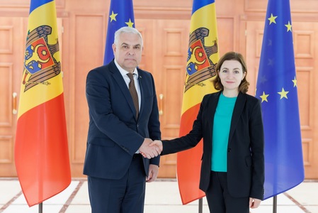 Angel Tîlvăr, întâlnire cu Maia Sandu, la Chişinău – Discuţiile s-au axat pe cooperarea în domeniul apărării

