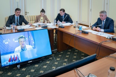 Bode: Asigurarea unei protecţii adecvate a frontierelor externe ale UE şi un management eficient al fenomenului migraţionist se pot realiza doar printr-un efort coordonat la nivel naţional şi european