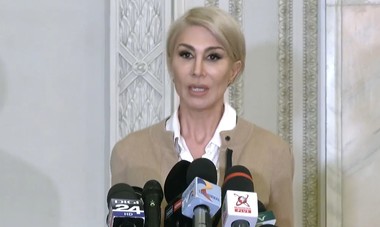 Turcan: Termenul pentru finalizarea acestei legislaţii noi pe pensii speciale era în decembrie. E o întârziere mare şi dacă nu se îndeplineşte acest jalon, riscăm să pierdem bani din PNRR/ Pensiile speciale nu dispar, sunt aduse mai aproape de contributivitate
