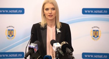 Alina Gorghiu: PNL a admis că pot exista anumite excepţii de la acest protocol, punctuale, cu condiţia ca toate partidele care formează această coaliţie să fie de acord cu aceste modificări şi să aducă o mai mare eficienţă în Executiv